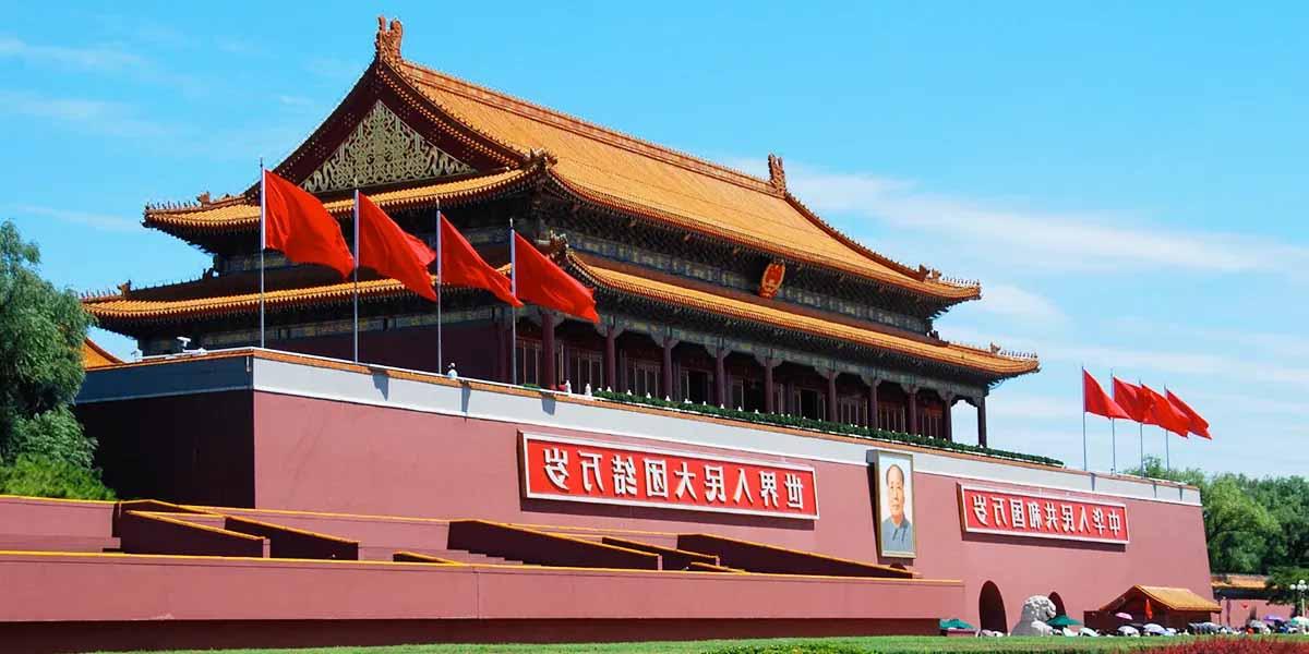 China Signature: Timeless Monuments & Modern Marvels