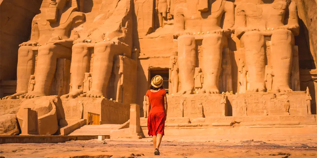 Hurghada Beach Escape with Scenic Nile River Cruise