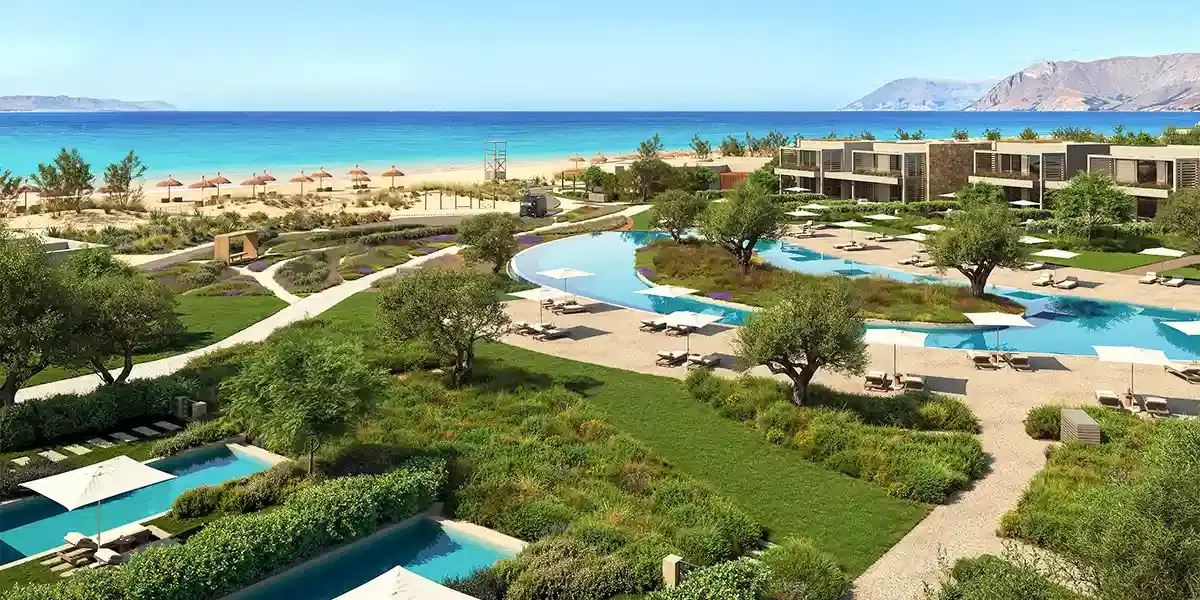 Ikos Kissamos – Sun, Sea & Stunning Stays