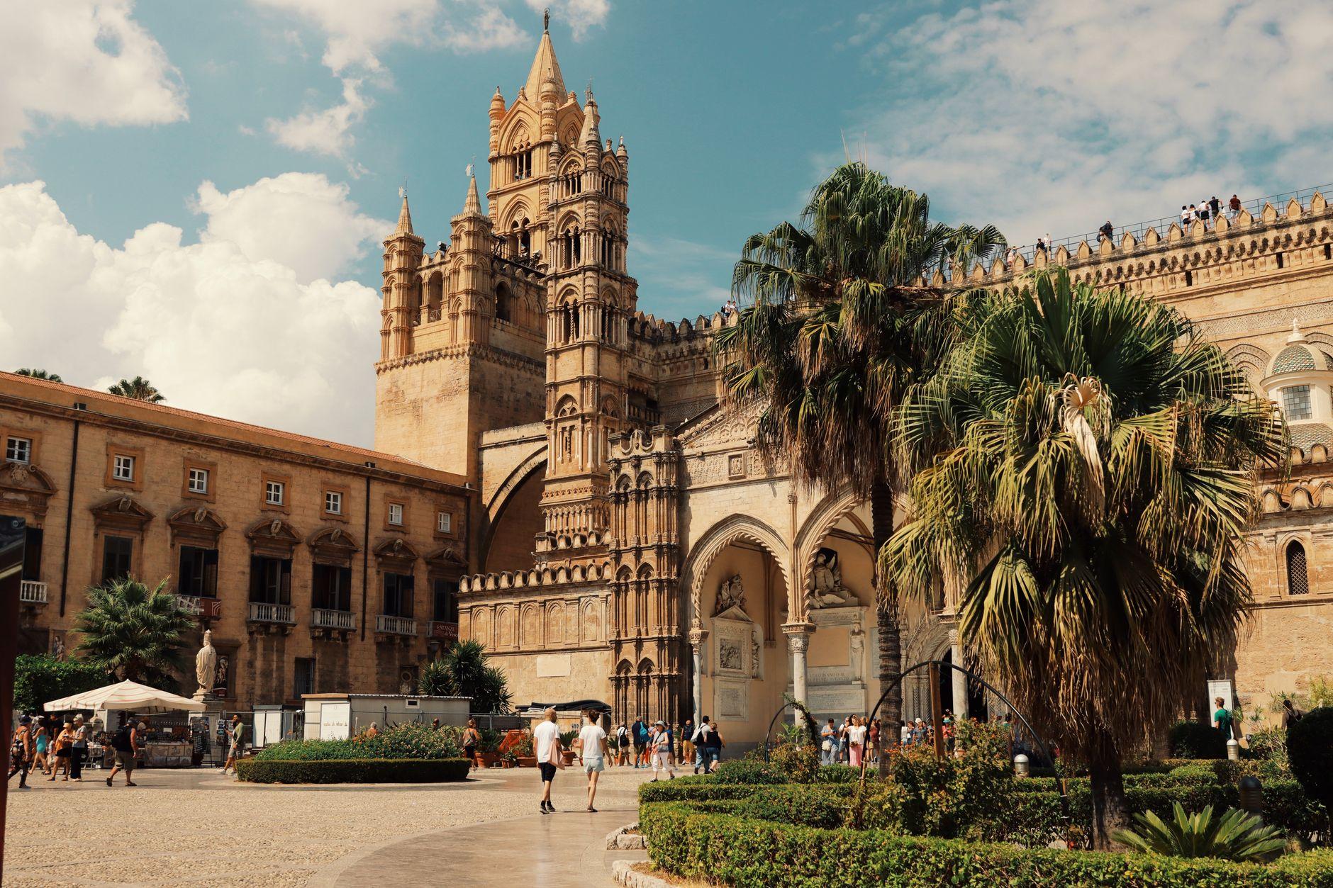 Last Minute Holidays to Italy in September — Italy