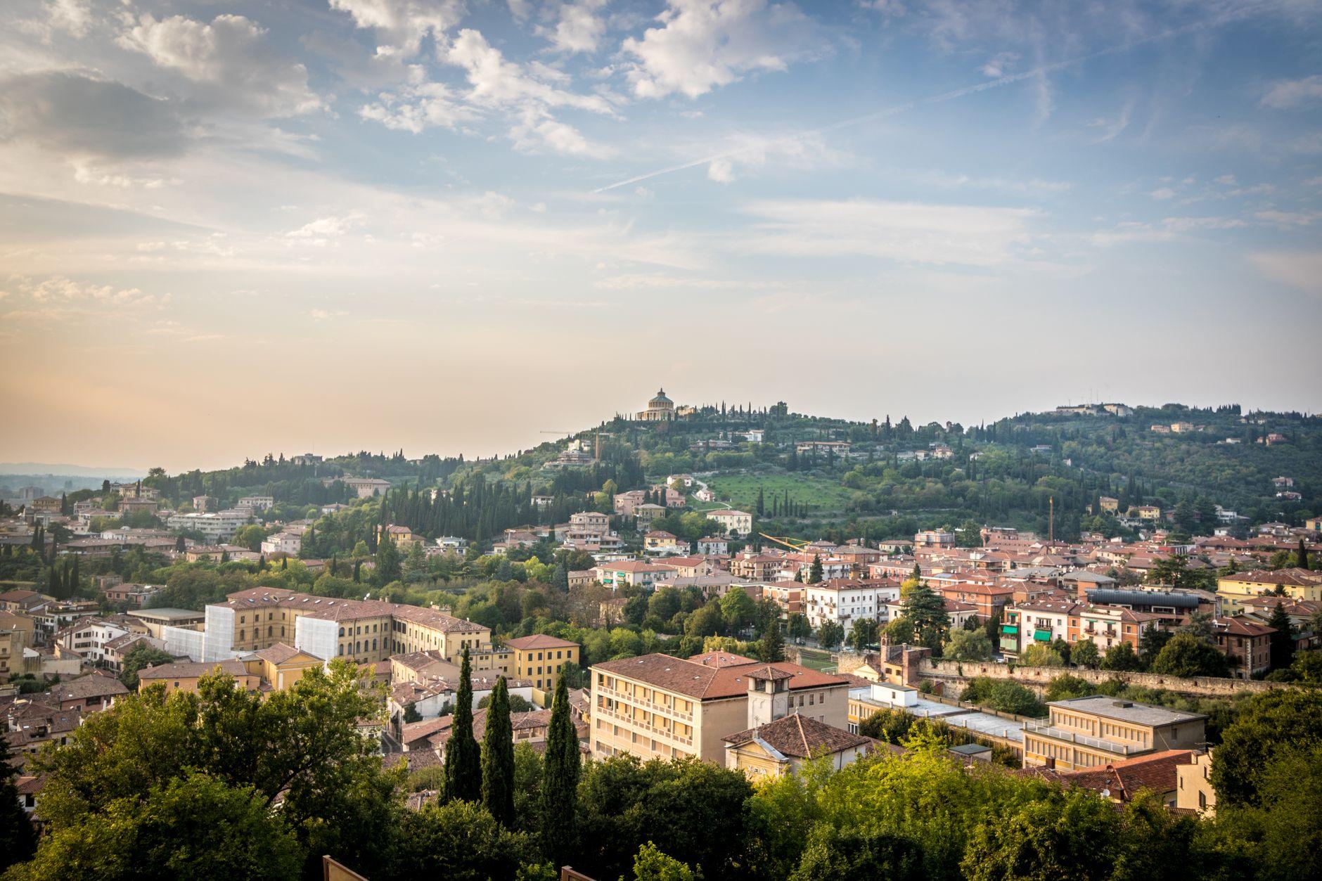 Verona City Breaks — Italy